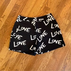 Rachel Roy- The Perfect LOVE Skort. Size 4 ❤️